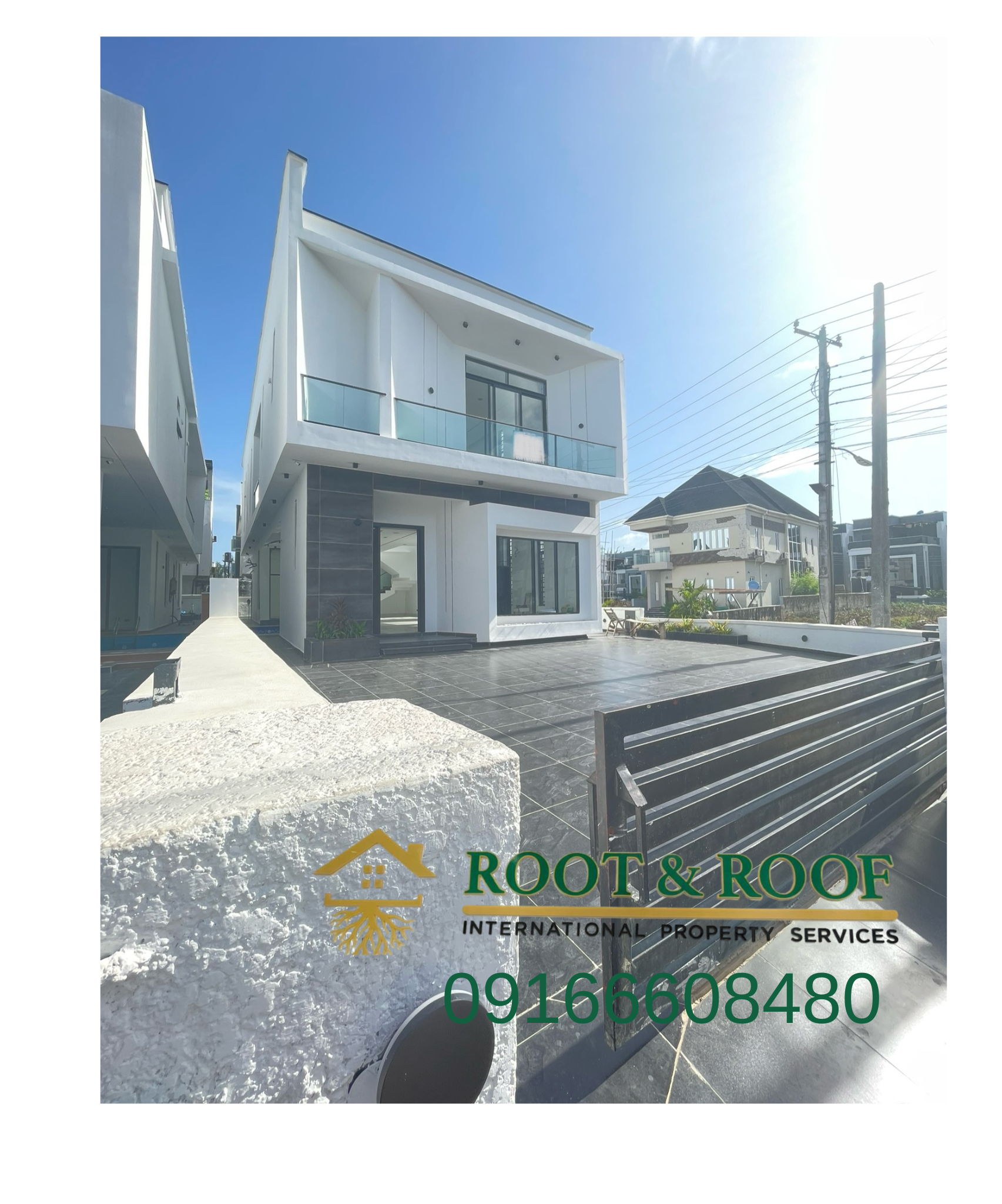  Luxurious 5 Bedroom Fully Detached Duplex 
